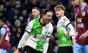 Darwin Núñez llegó a 5 goles en la Premier League 2023-24.