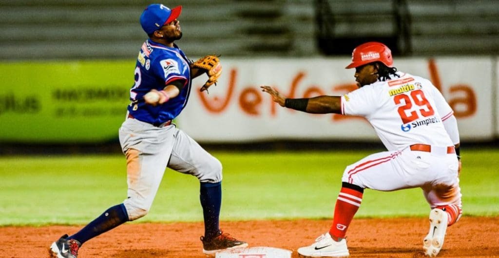 Datos que debes saber de la final de la LVBP: Cardenales De Lara Vs Tiburones de La Guaira 4 Datos que debes saber de la final de la LVBP: Cardenales De Lara Vs Tiburones de La Guaira