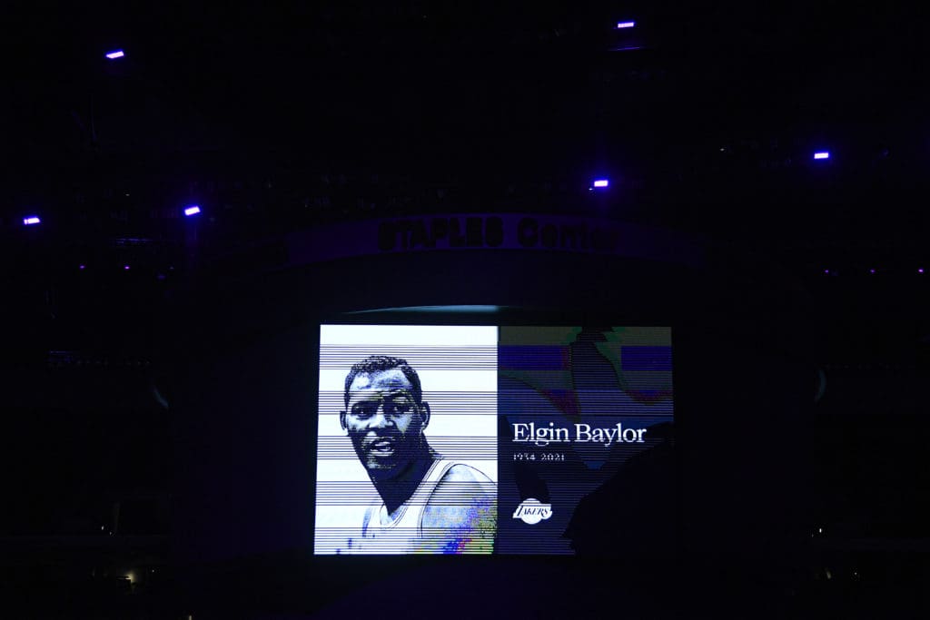 Elgin Baylor es una leyenda de la NBA