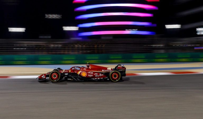 Sainz y Ferrari, protagonistas en el segundo día de test