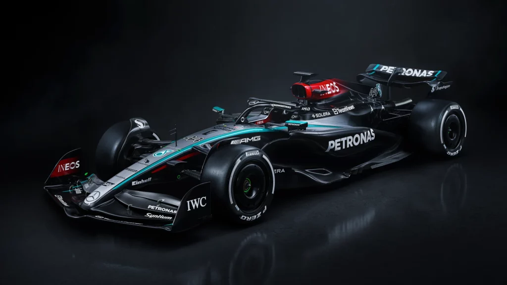 F1: Mercedes presenta el W15 para su "last dance" con Hamilton 5 Mercedes