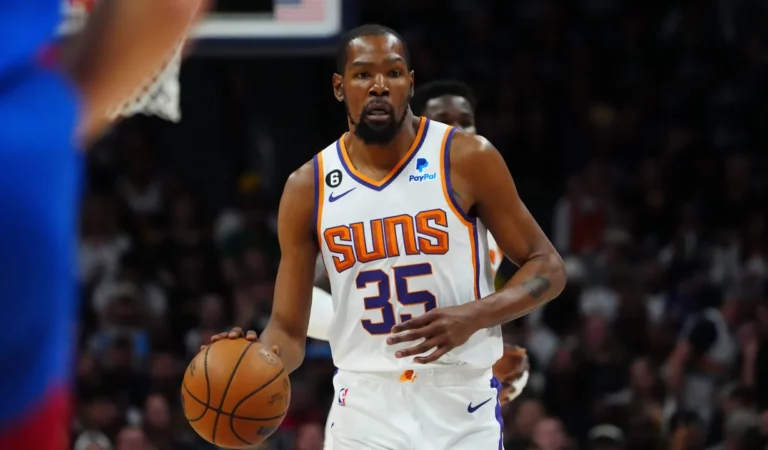 Kevin Durant en modo clutch le dio la victoria a los Suns sobre los Nuggets