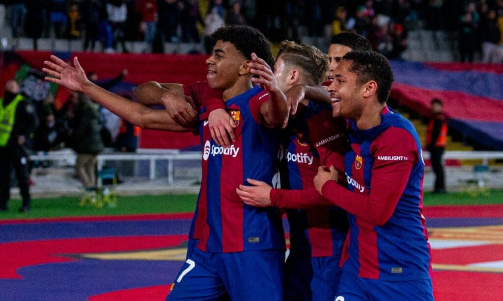 Lamine Yamal anotó el golazo de la victoria del Barcelona 1-0 sobre Mallorca por La Liga.