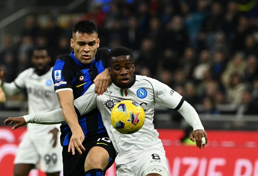 Inter y Napoli igualaron en una nueva jornada de la Serie A