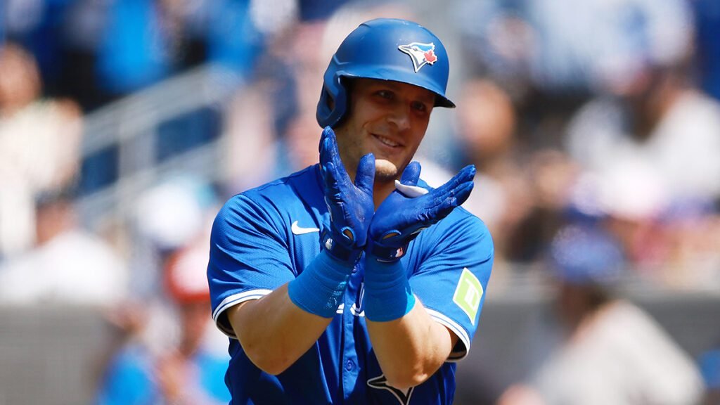 Los bates de los Blue Jays se encienden en victoria contra White Sox 3 Blue Jays