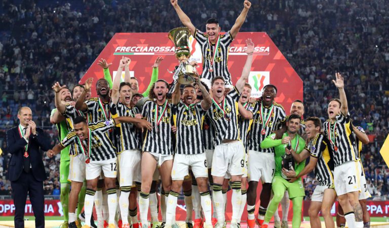 Vlahovic guió a la Juventus a su 15° Copa Italia