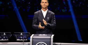 Cristiano Ronaldo en el sorteo de la nueva Champions League.