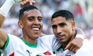 Soufiane Rahimi y Achraf Hakimi.