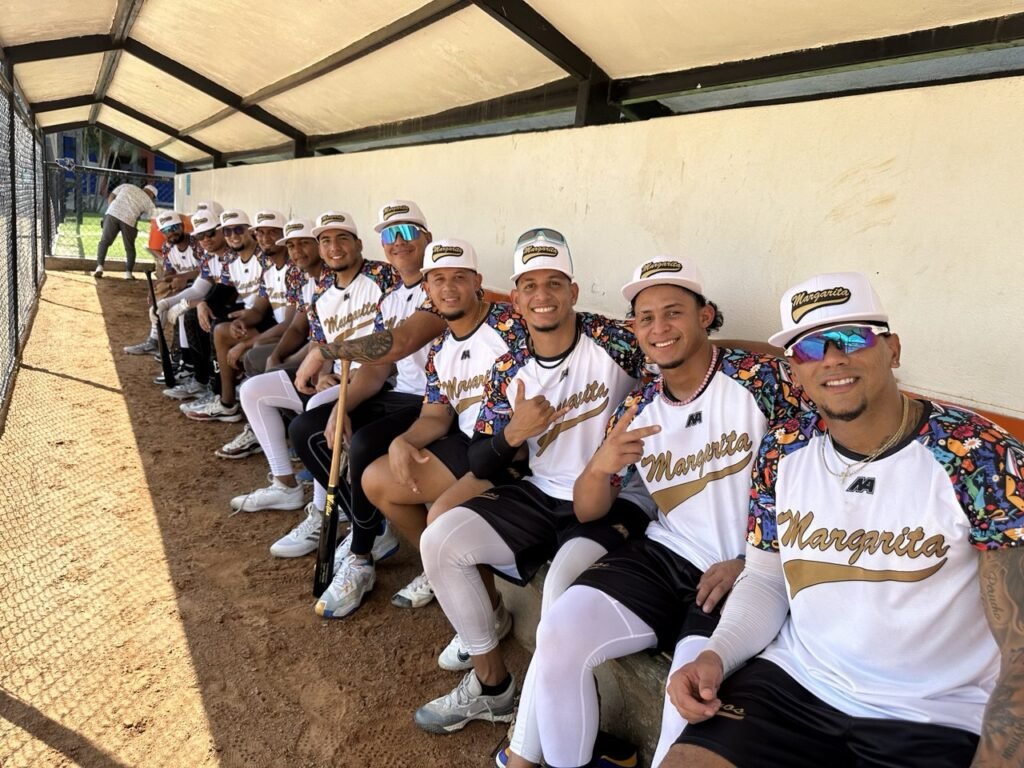 LVBP: Los Bravos de Margarita inician sus entrenamientos para un año "especial" 2 Bravos de Margarita inician sus entrenamientos