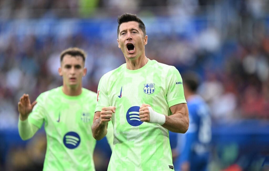 Robert Lewandowski, de nuevo decisivo para Barcelona.