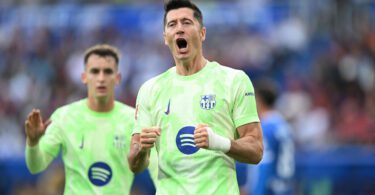 Robert Lewandowski, de nuevo decisivo para Barcelona.