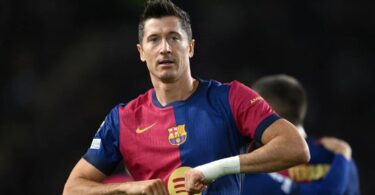 Robert Lewandowski marcó doblete con Barcelona ante Young Boys.