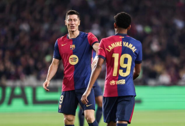 Robert Lewandowski llegó a 12 goles en la temporada de Liga con Barcelona.