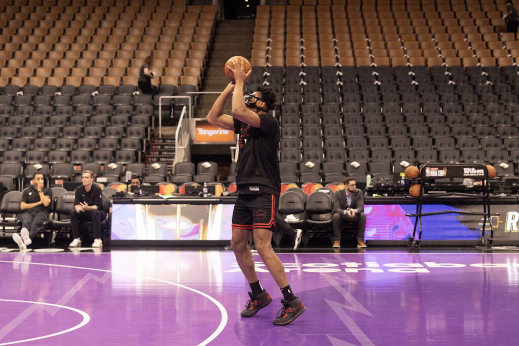 Scottie Barnes de los Raptors durante el calentamiento.