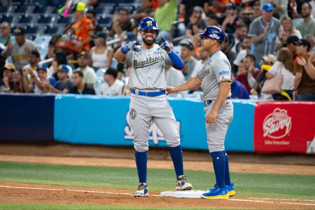 Renato Núñez instaura nueva marca personal de HR y va por el récord de Álex Cabrera 2 Renato Núñez