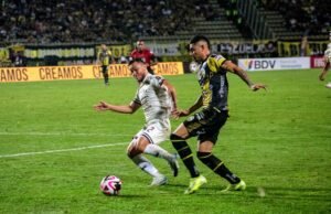 Deportivo Táchira enfrenta a Carabobo en la vuelta de la final 2024. Foto: Liga Futve.