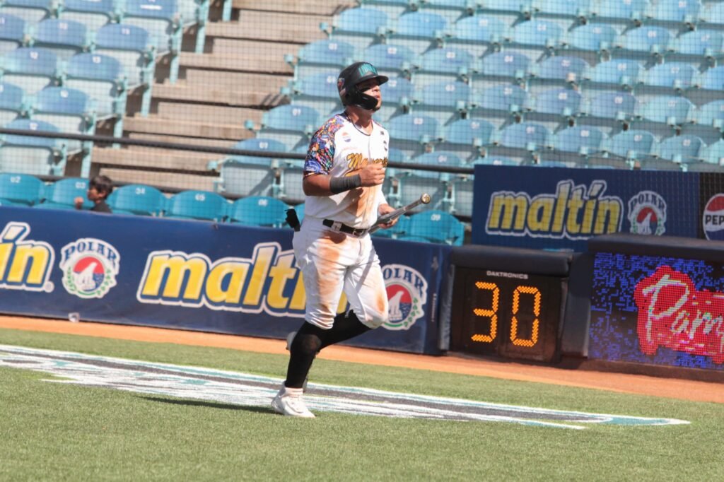 Bravos de Margarita no levanta cabeza y cae por vigésima vez 10 Bravos de Margarita