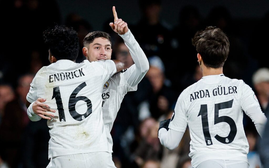 El Real Madrid goleó al Deportiva Minera y avanza a los octavos de final de la Copa del Rey 7 Real Madrid