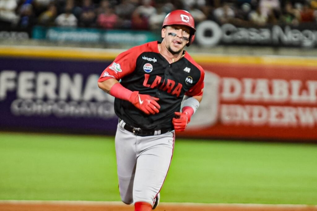 Cardenales de Lara barre a Bravos en Margarita y queda a una victoria del campeonato 6 Cardenales de Lara