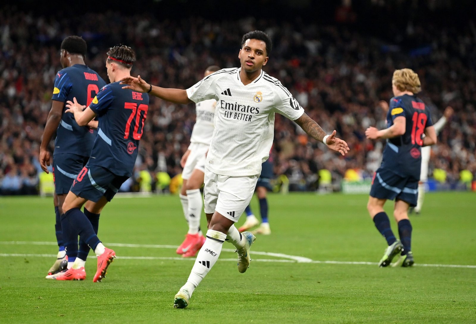 Rodrygo y Vinicius lideraron la goleada del Real Madrid ante el ...