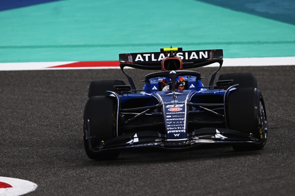 Test de pretemporada F1: Sainz sorprende en el día 2 6 Sainz