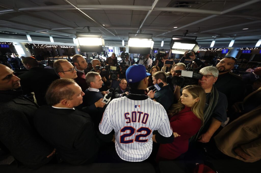 Juan Soto causa sensación al entrenar por primera vez con los Mets de Nueva York 7 Juan Soto Mets de Nueva York