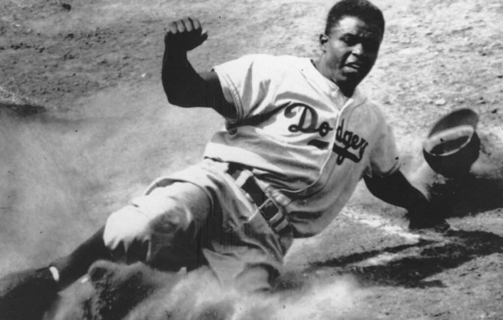Día de Jackie Robinson, el hombre que rompió la barrera racial en la MLB 1 Jackie Robinson