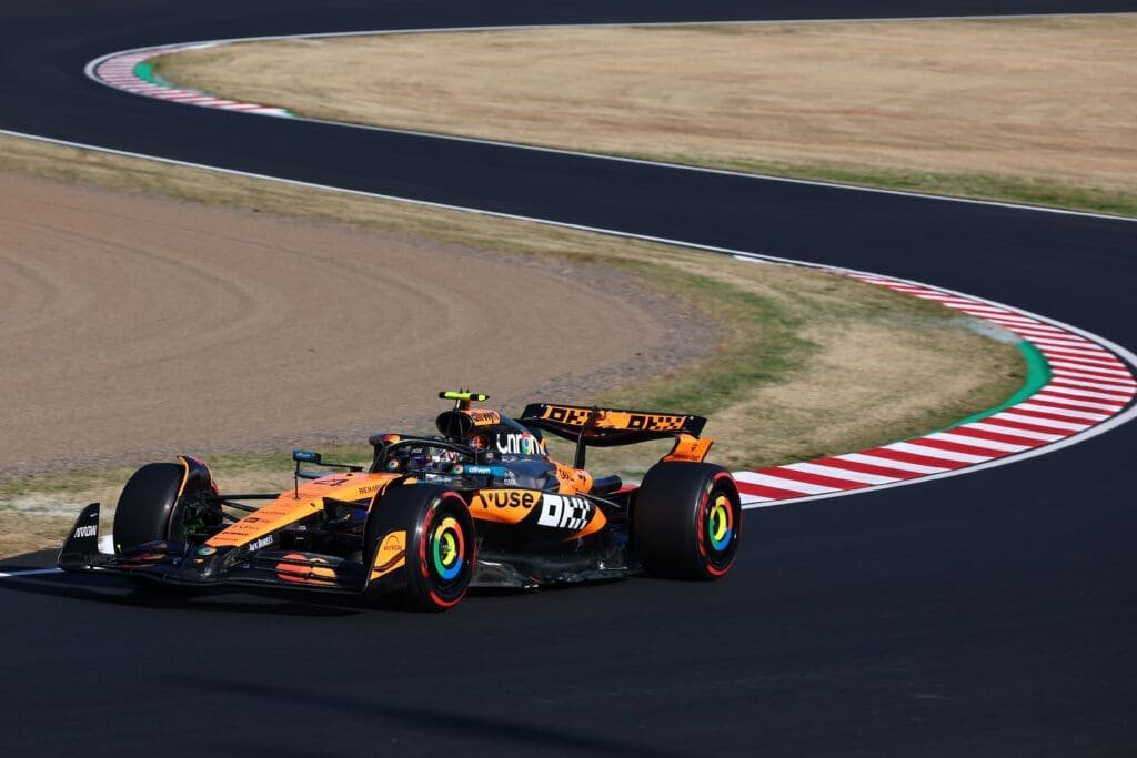 McLaren lidera un viernes accidentado en el GP de Japón 2025 1 f1 grand prix of japan practice 3