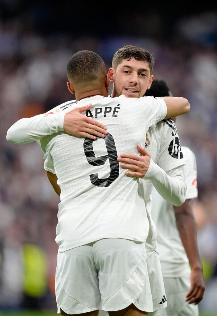 Fede Valverde y Kylian Mbappé en la victoria del Real Madrid 3-2 sobre Celta de Vigo.