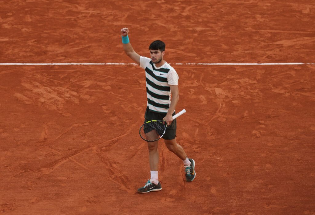 Carlos Alcaraz vence a Jannik Sinner y logra el bicampeonato en la final más larga de la historia de Roland Garros 2 2025 french open day fifteen 3