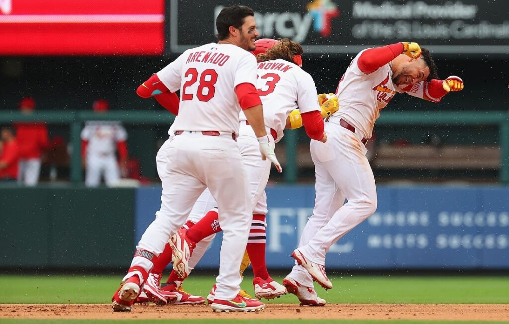 Willson Contreras celebra su partido número mil dejando en el terreno a Kansas City 2 Willson Contreras