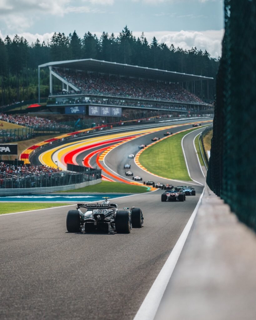 Mercedes baja el ritmo antes del verano 29 Mercedes cae de rendimiento al llegar a mitad de año