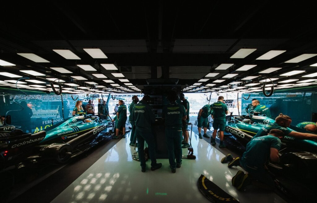 Aston Martin en la primera mitad de temporada, del presagio de un año para olvidar, a los brotes verdes 8 Screenshot 20250719 204229 com.twitter.android edit 3459788519263