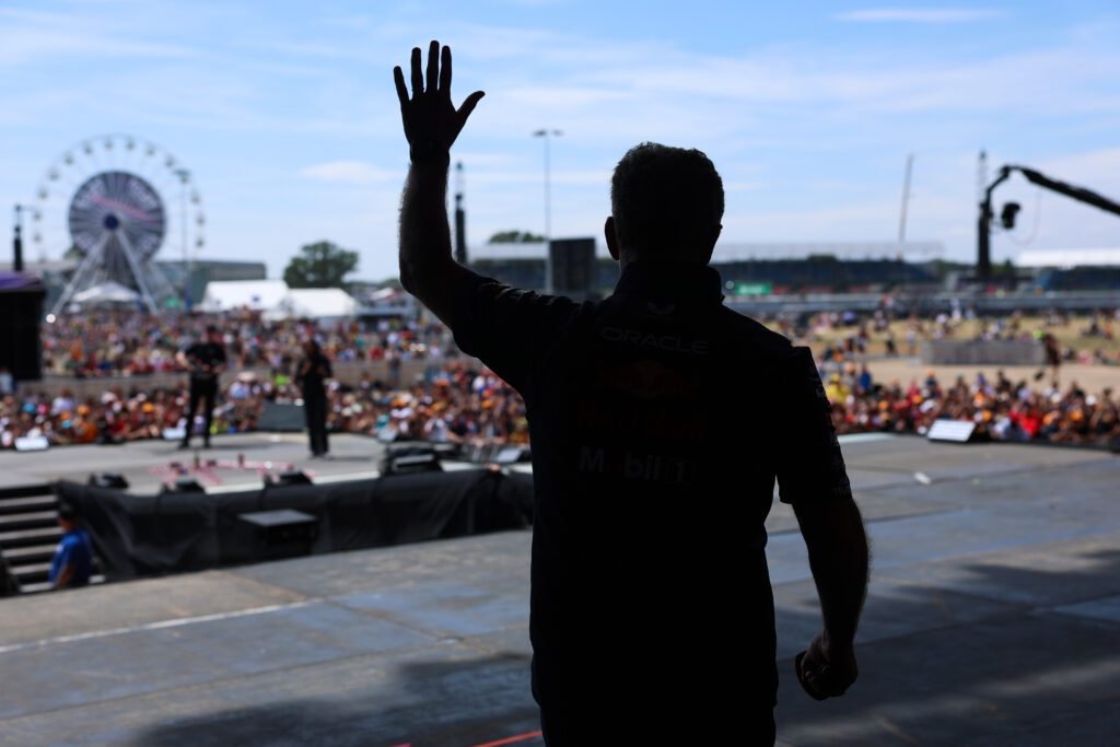 ¡Bombazo en la F1! Red Bull despide a Christian Horner y anuncia importantes cambios en su estructura 2 Horner