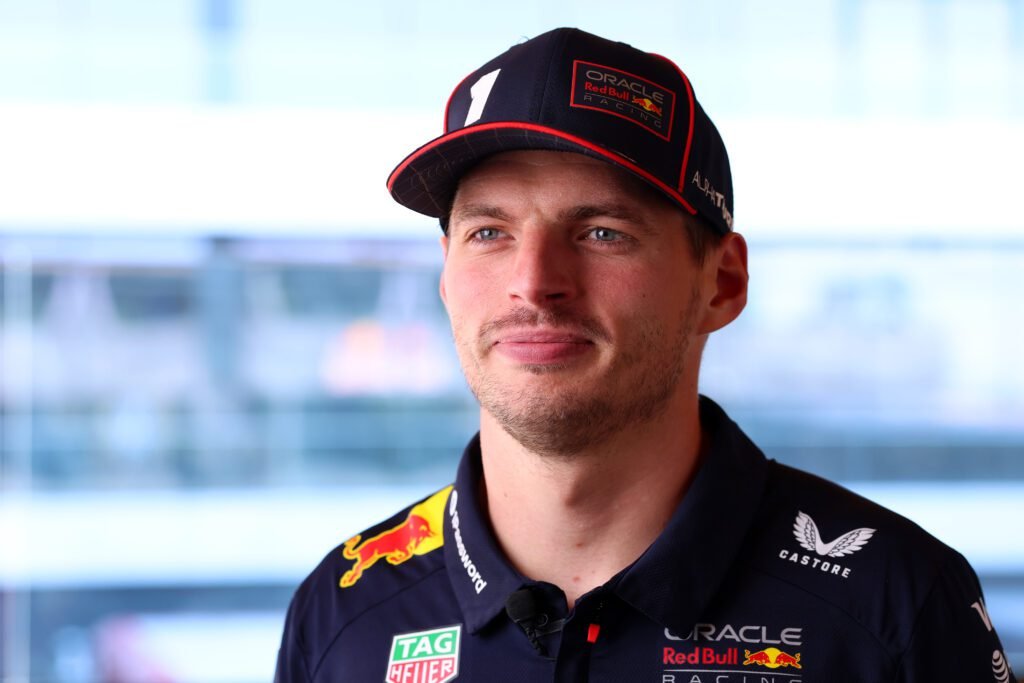 Max Verstappen confirma que seguirá en Red Bull en 2026 9 Verstappen