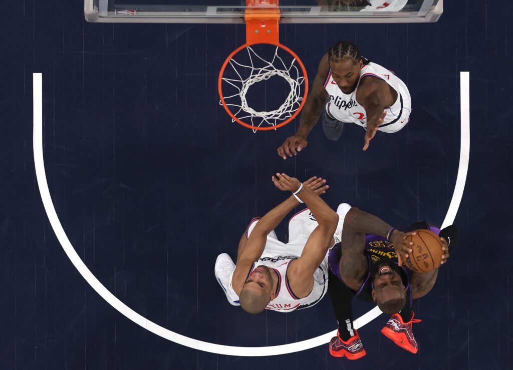 ¿LeBron James será traspasado? La condición que exige Lakers 3 LeBron James