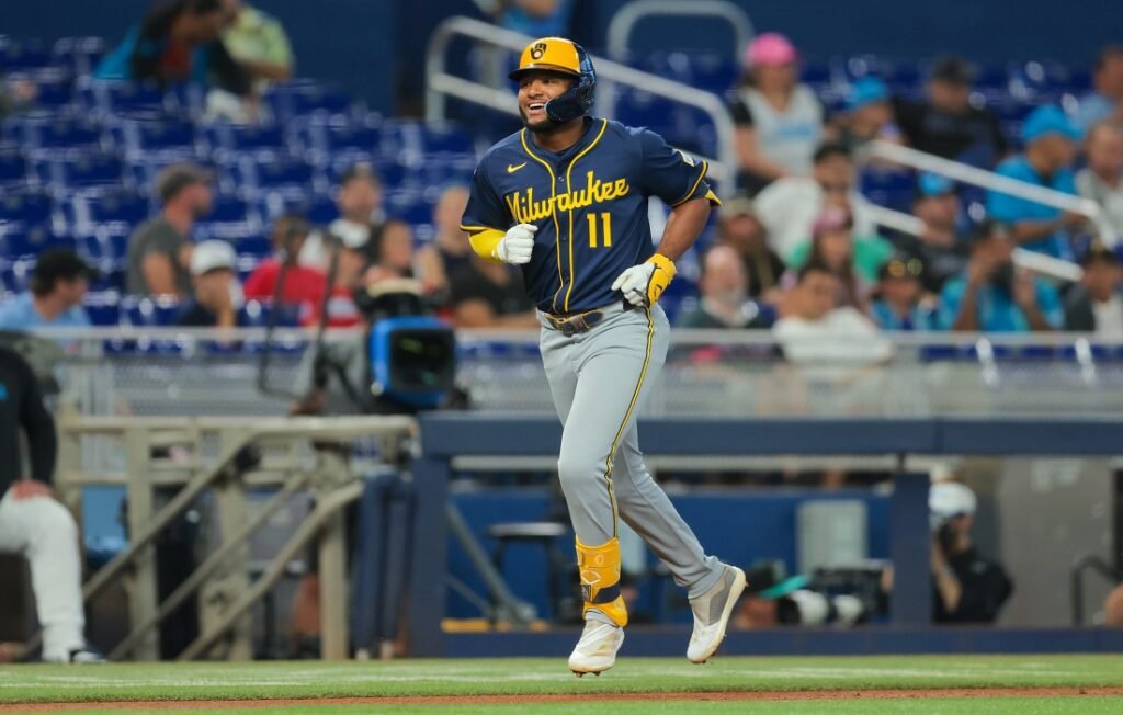 Jackson Chourio entre la historia de Grandes Ligas con su segunda temporada 20-20 3 Jackson Chourio