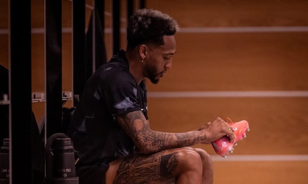 Fractura del “Brujo” Martínez, ¿lo deja sin jugar contra Colombia? 4 José Andrés "Brujo" Martínez.