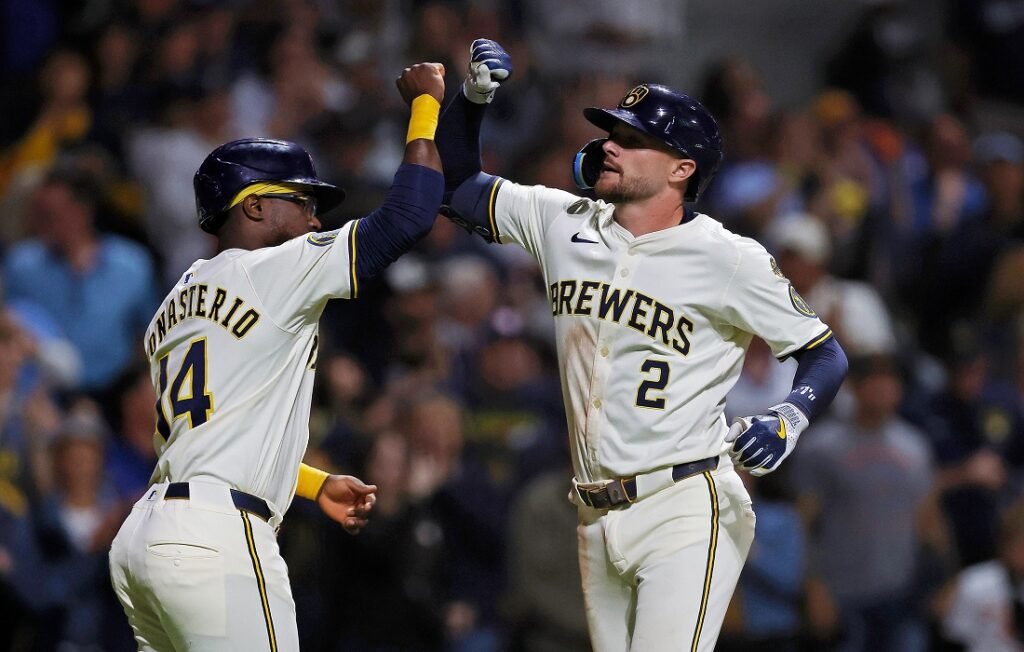 William Contreras superó en duelo de batazos a Gabriel Moreno en victoria de Cerveceros 2 William Contreras