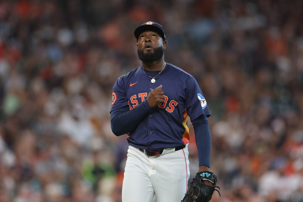 Los Astros de Houston pierden a Cristian Javier en plena apertura contra Baltimore 1 Cristian Javier de los Astros de Houston