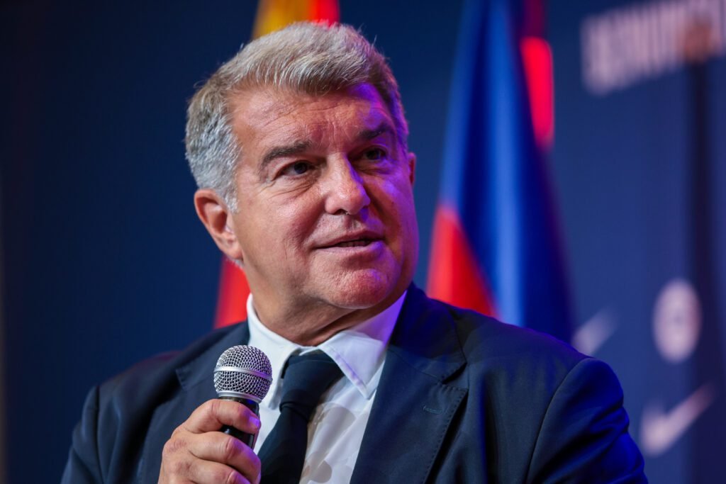 Caso Ter Stegen: Cronología del conflicto entre el capitán del Barça y el club 7 Joan Laporta