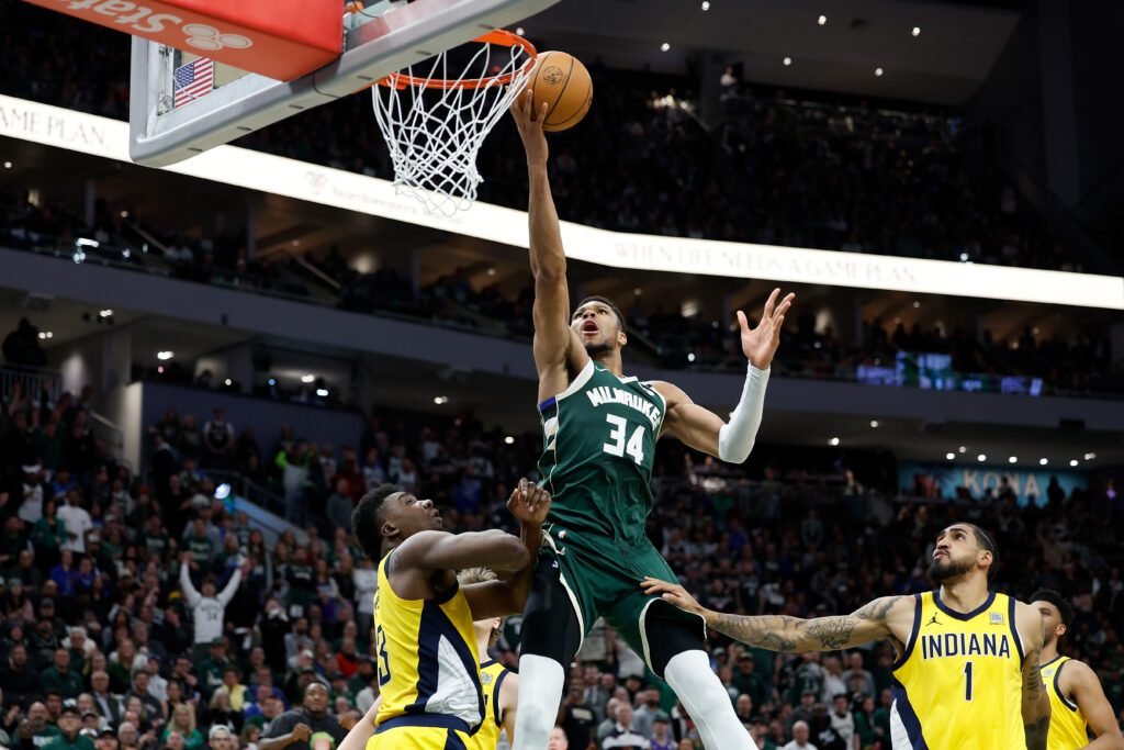 ¿Giannis Antetokounmpo pedirá ser cambiado y saldrá de Bucks? 1 Giannis