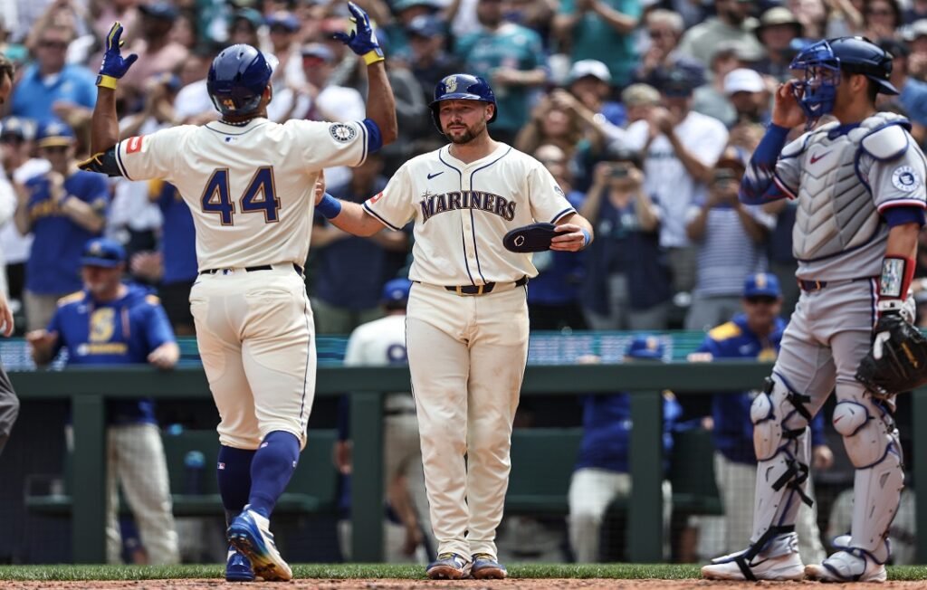 Julio Rodríguez inauguró selecto grupo con su cuarto 20-20 consecutivo 3 Julio Rodríguez