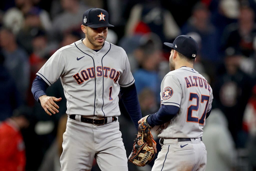 ¡Nuevo rol! Carlos Correa vuelve a los Astros de Houston pero a ocupar la tercera base 1 Carlos Correa