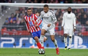 Franceses en distintas trincheras: Antoine Griezmann con el Atlético, Kylian Mbappé con Real Madrid.