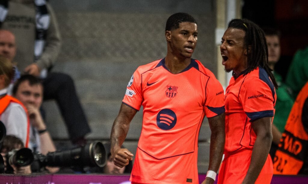 Rashford, profeta en su tierra: lideró al Barcelona en triunfo sobre Newcastle 1 Marcus Rashford anotó doblete en la victoria del Barcelona sobre Newcastle.