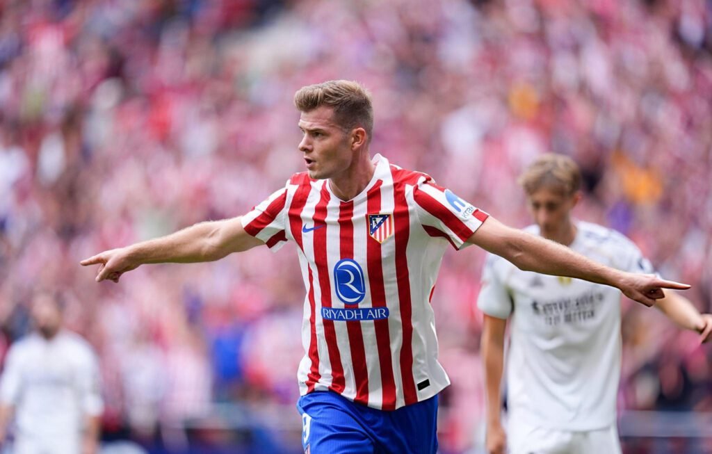 Atlético destroza al Real Madrid en recital de Julián Álvarez 1 Alexander Sorloth.