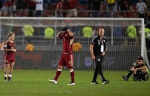 Tomás Rincón dijo adiós a Venezuela tras 141 partidos desde su debut en 2008.