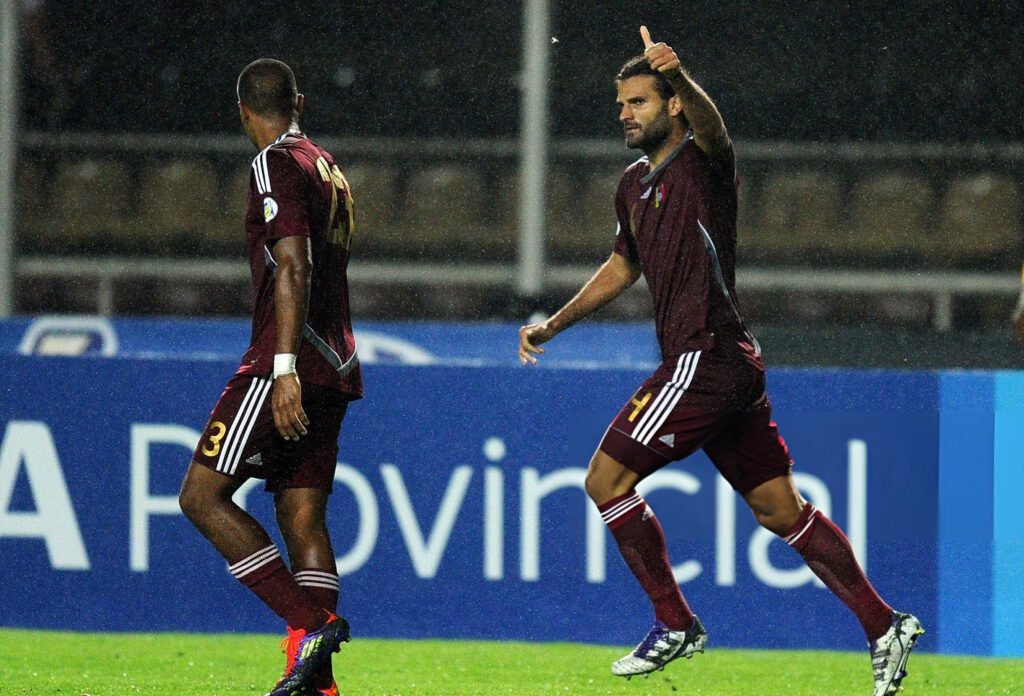 Oficial: Oswaldo Vizcarrondo es el DT interino de Venezuela 1 Oswaldo Vizcarrondo sumó más de 80 partidos con la Vinotinto.