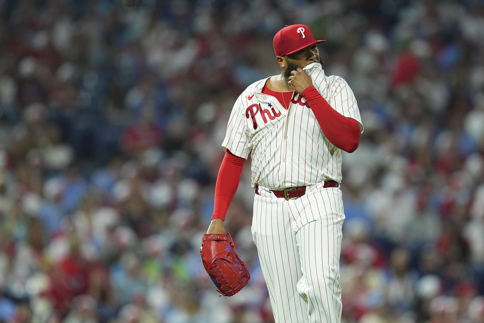 Filis ejerció su opción sobre José Alvarado para la temporada 2026 3 José Alvarado